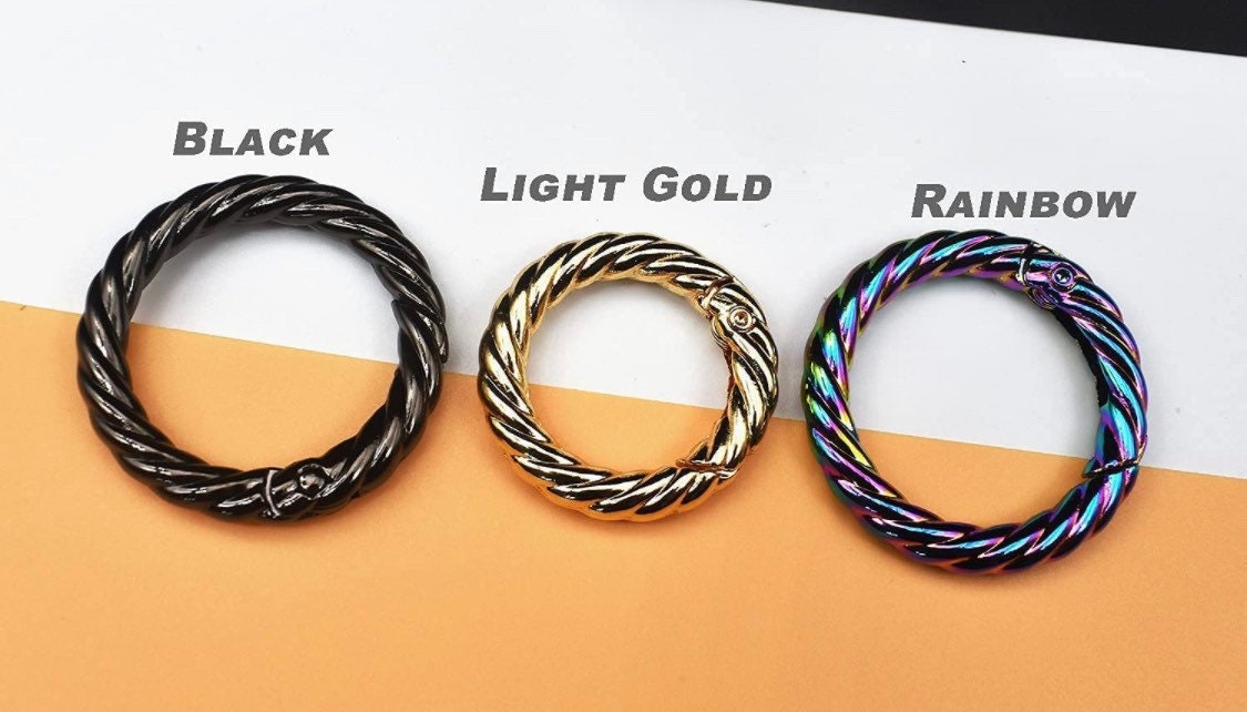 Rainbow Metal Rope O-Ring Caribiner - Round Trigger Clasp for dog collars, straps, belts, and bags - 1ct