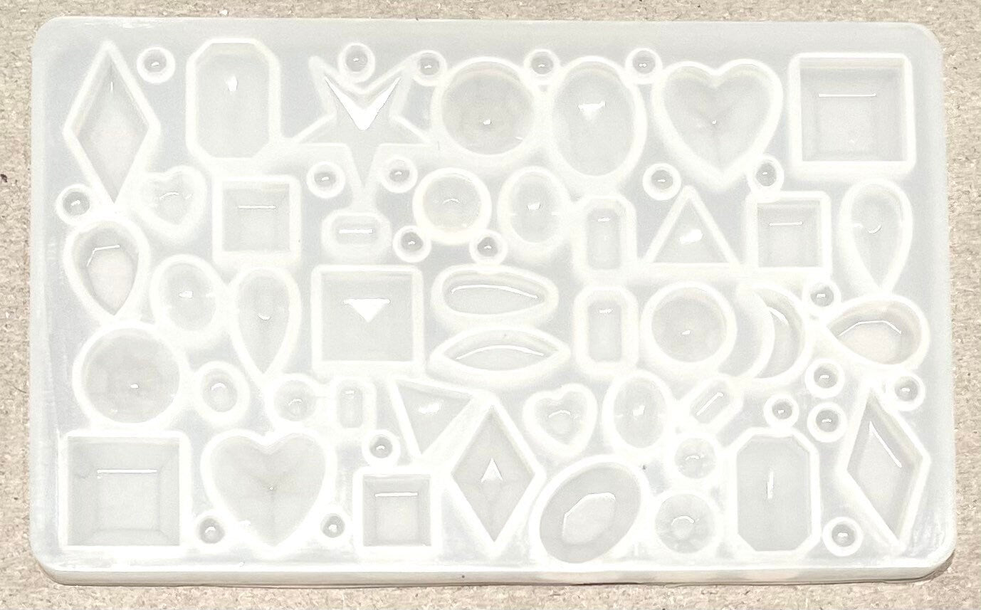 Pendant Charm Jewelry Silicone Mold Accessory Kit with Hardware